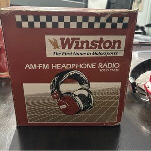 Winston AM-FM Headphone Radio - Red